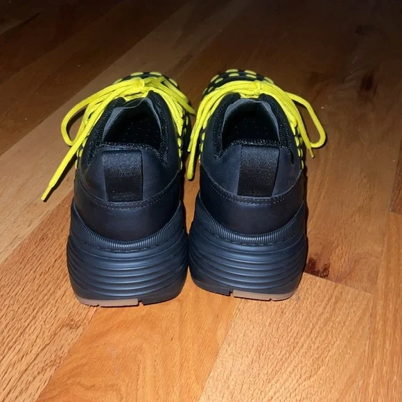 Bottega Veneta Speedstar Leather Low Trainers. Pre Loved. Pristine Condition.